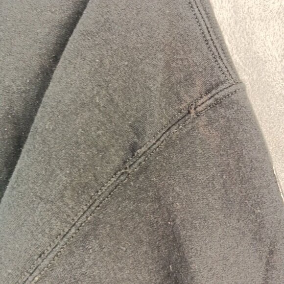 Gildan Sweatshirt Men Size XL Athleisure Crew neck Pullover Black and White - Picture 13 of 14